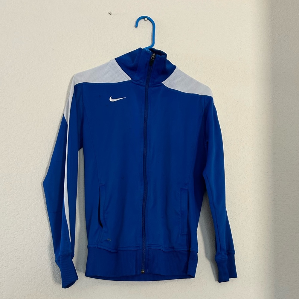 Blue Nike dry fit jacket